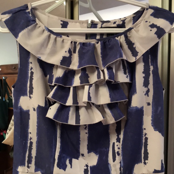 Banana Republic sleeveless dress - Picture 2 of 3